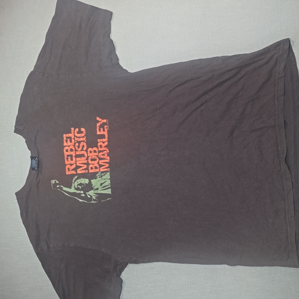 Bob Marley Rebel Music T-Shirt Fist in Air Men's Size XLarge Official Zion Roots